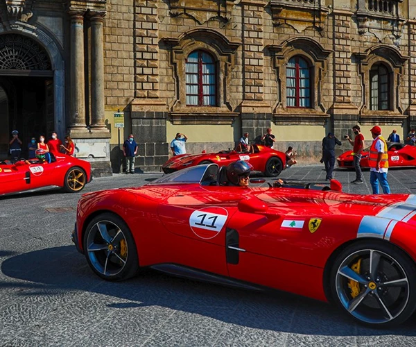 Ferrari Cavalcade Icona @Mailand - Maranello (IT)